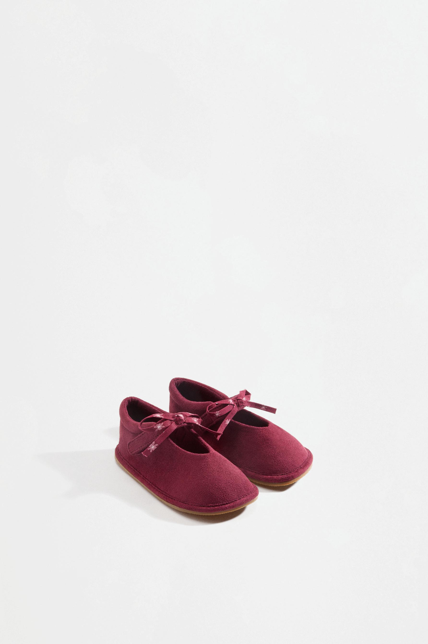 Barefoot bow ballet flats