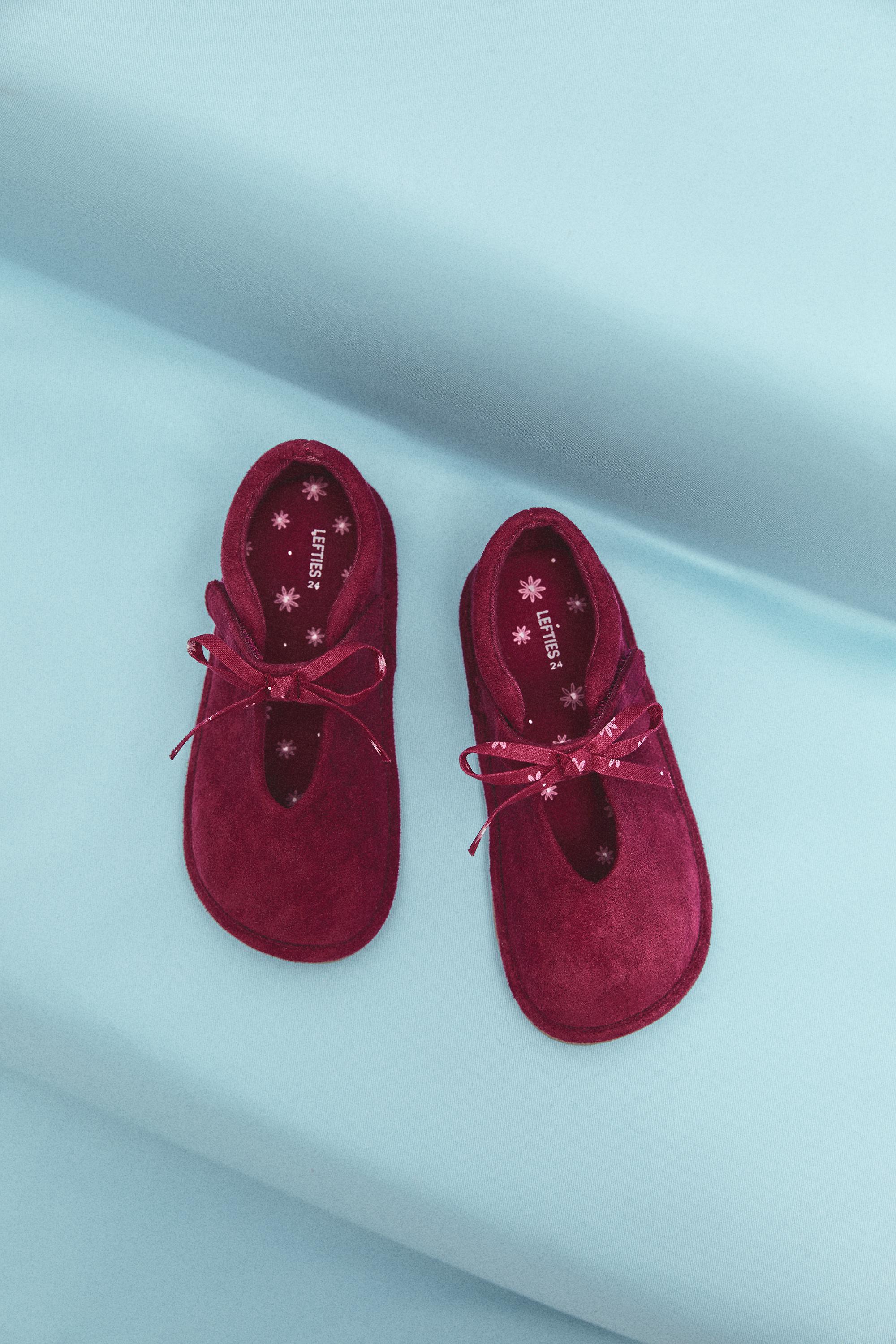 Barefoot bow ballet flats