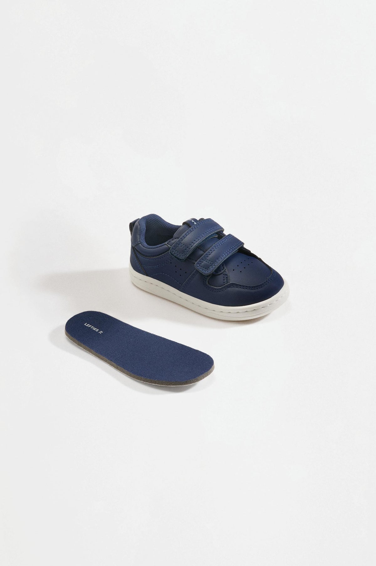 Barefoot sneakers