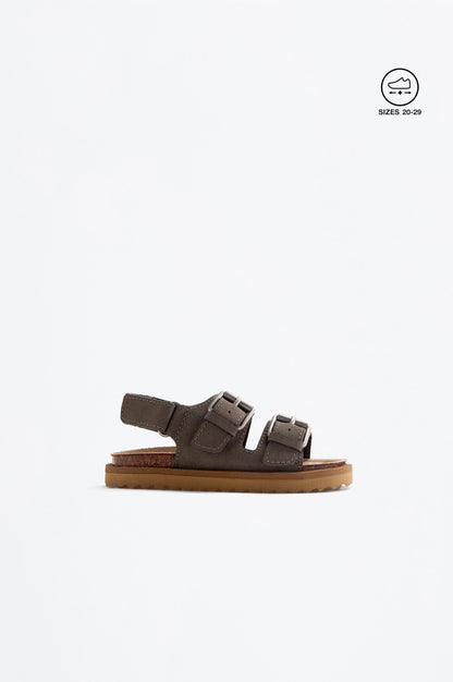 BUCKLE SANDALS