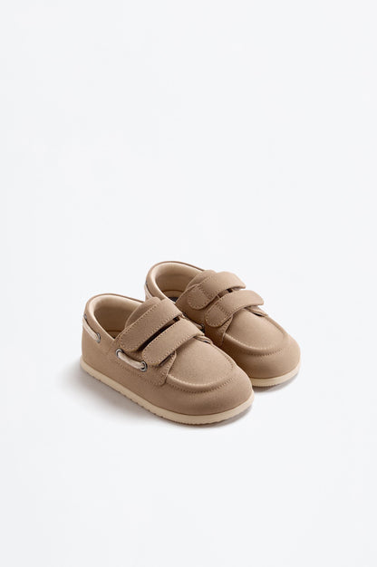 Moc toe barefoot shoe