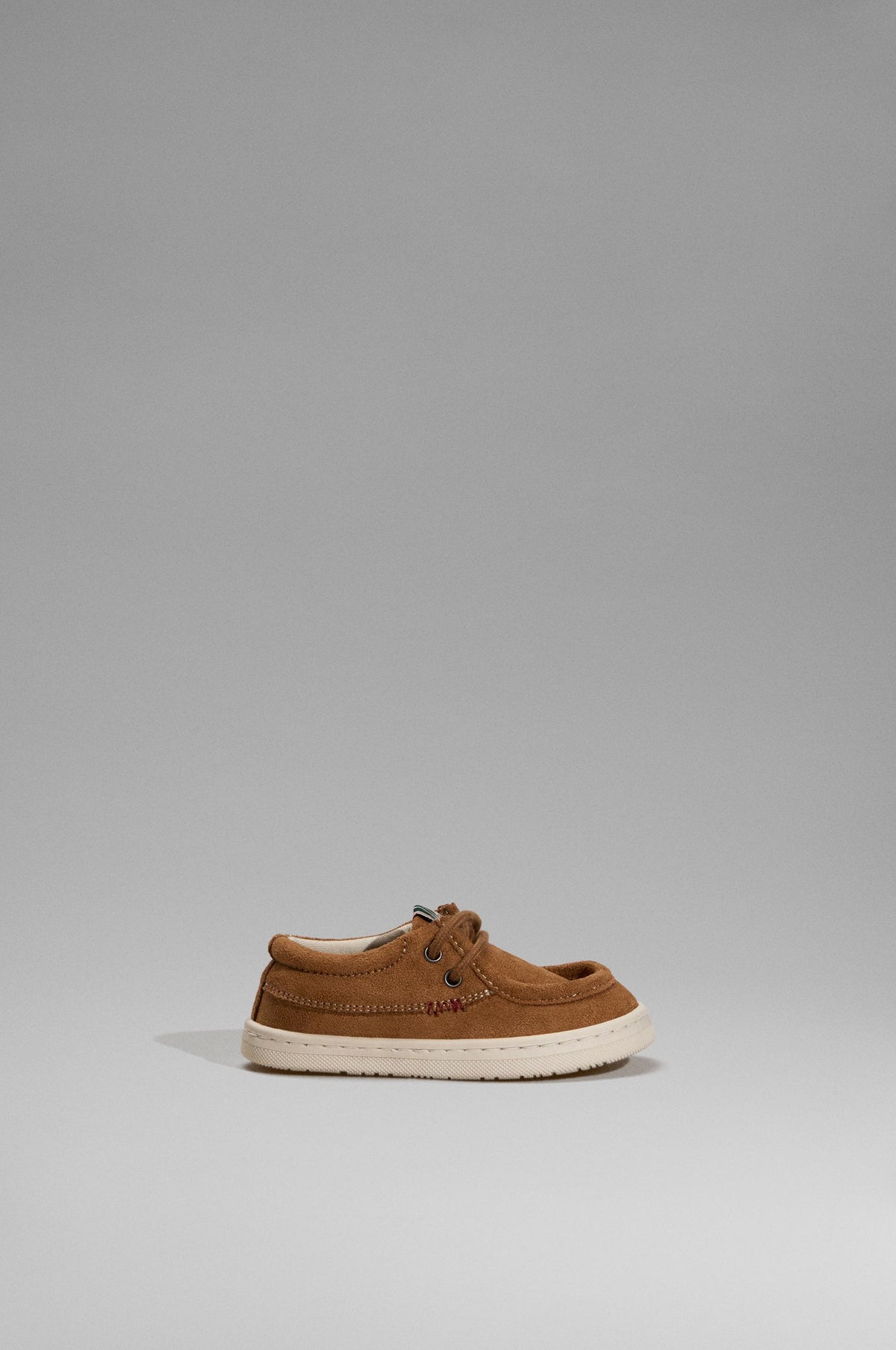 Barefoot moc toe sneakers