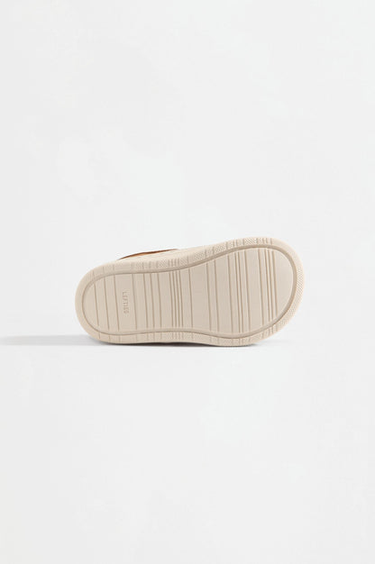 Barefoot moc toe sneakers