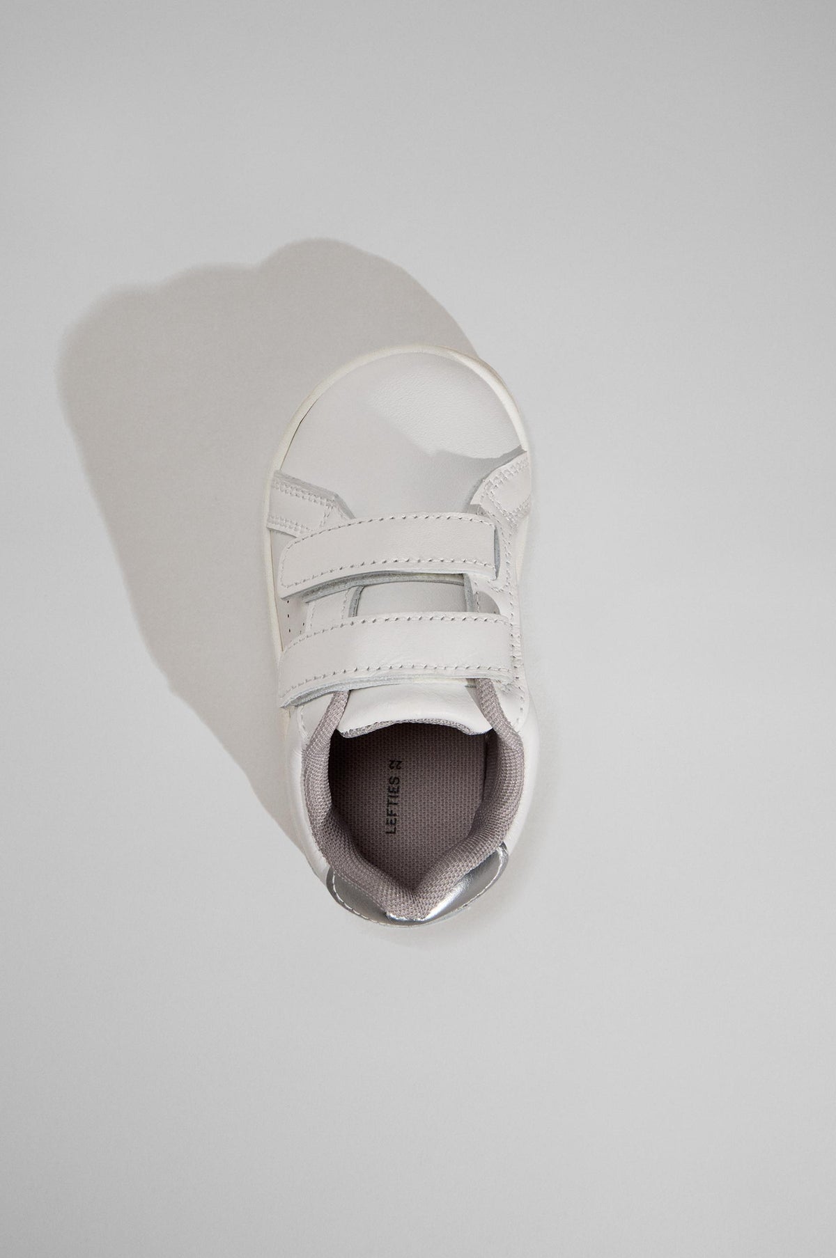 Leather barefoot shoes