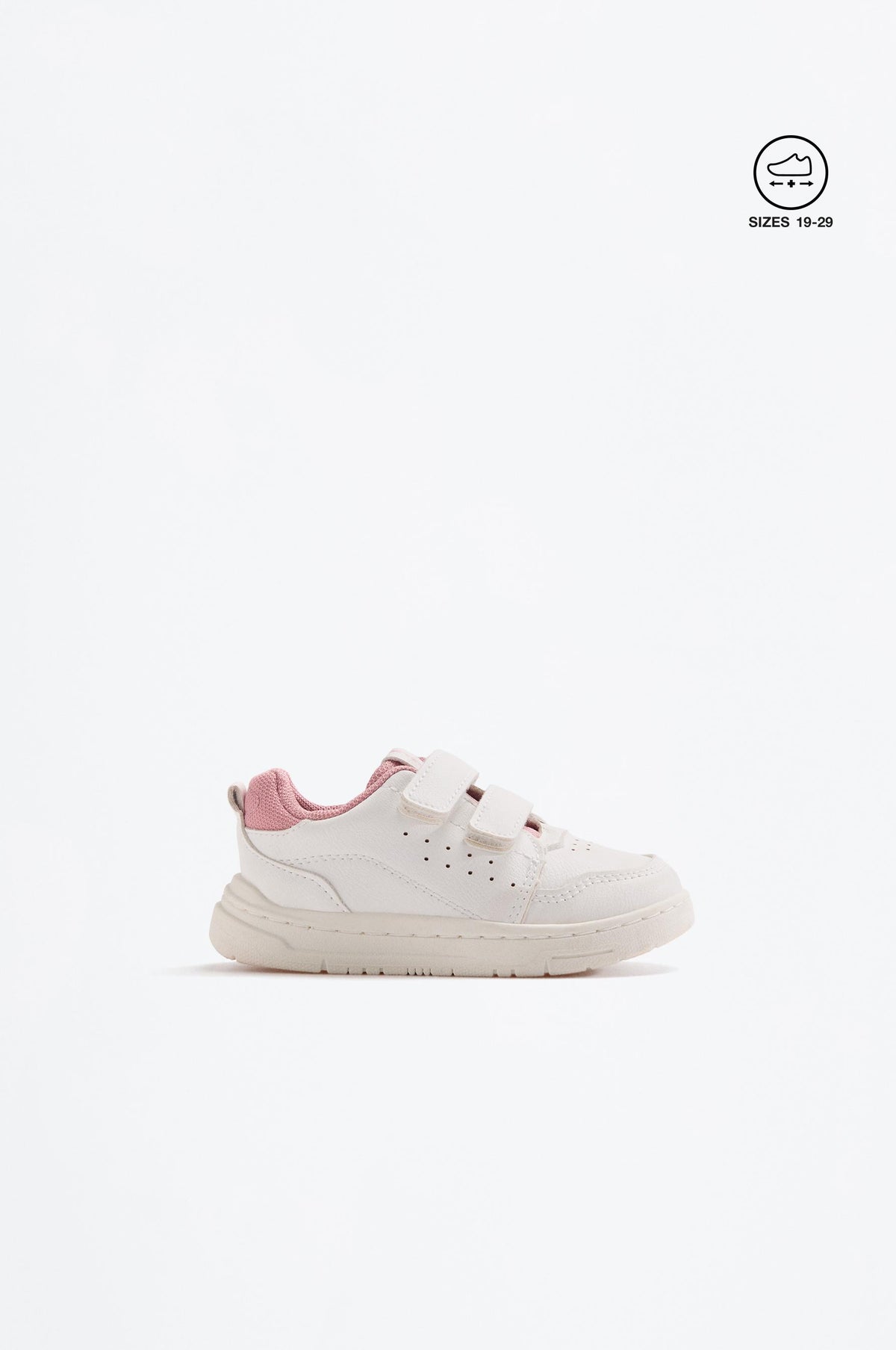 Minimalist athletic shoe