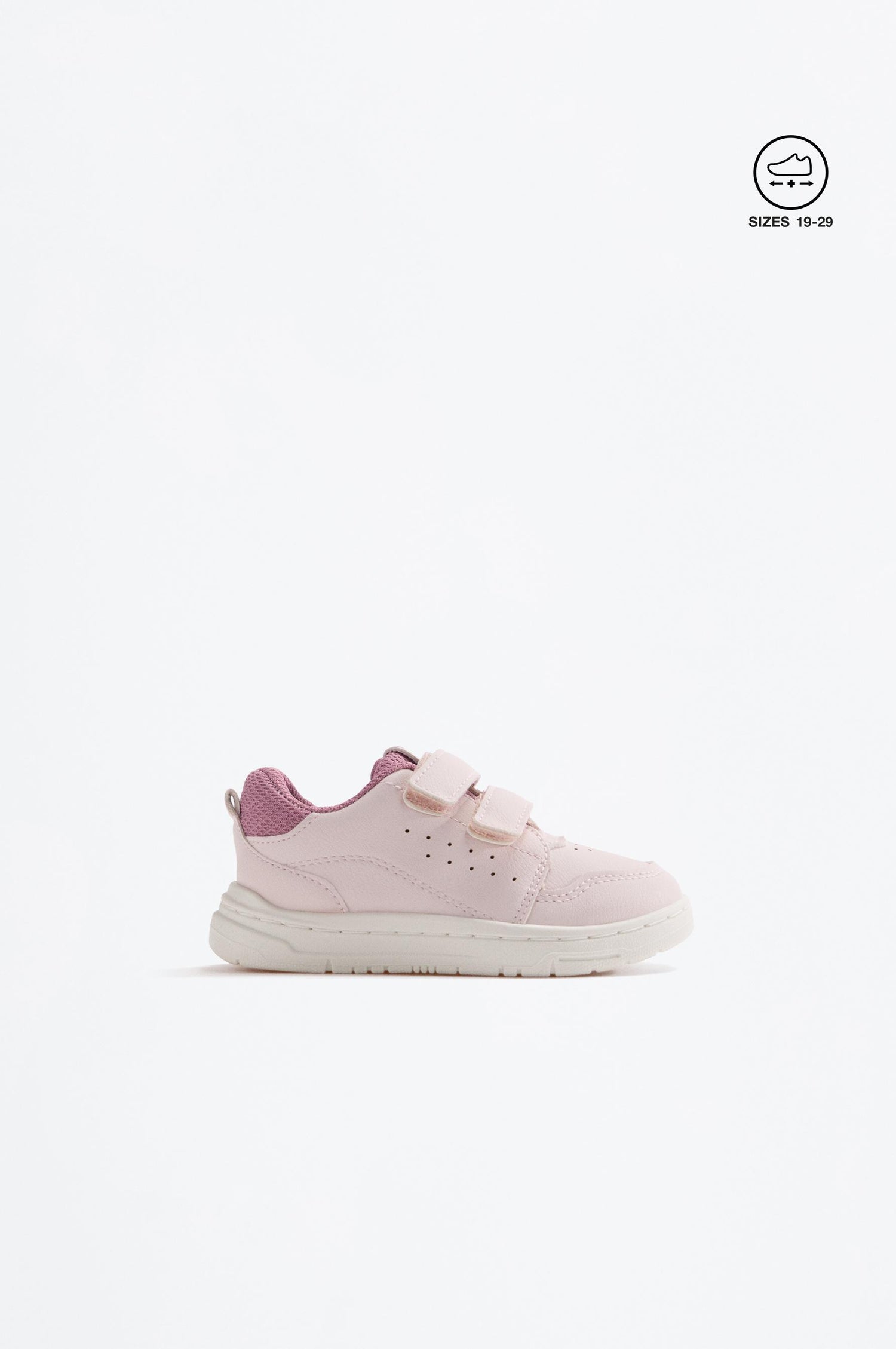 Minimalist athletic shoe