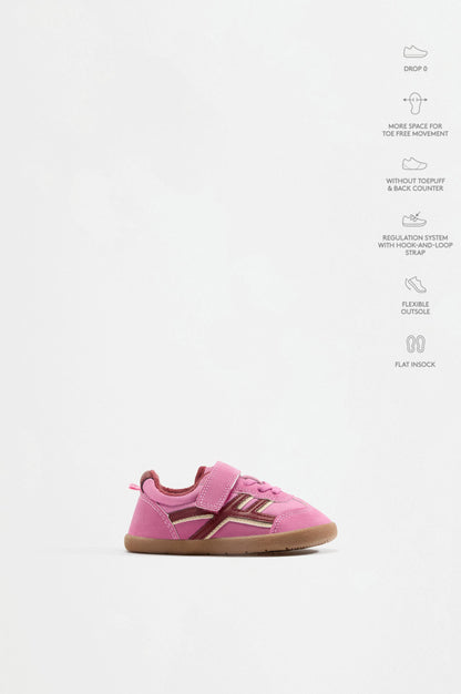 Mixed-material barefoot sneakers