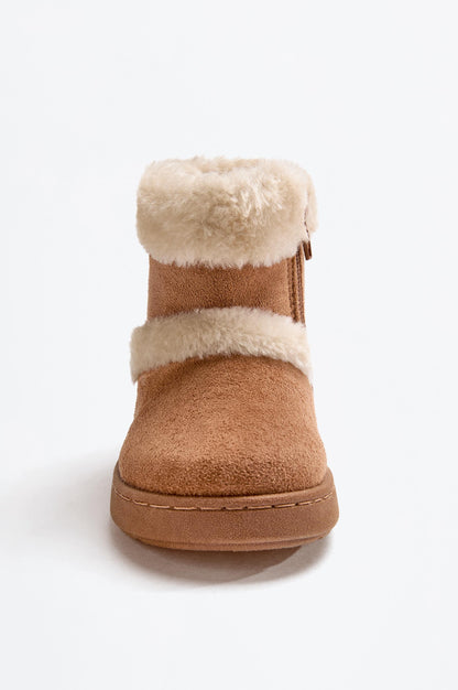 Knee-high fur boots