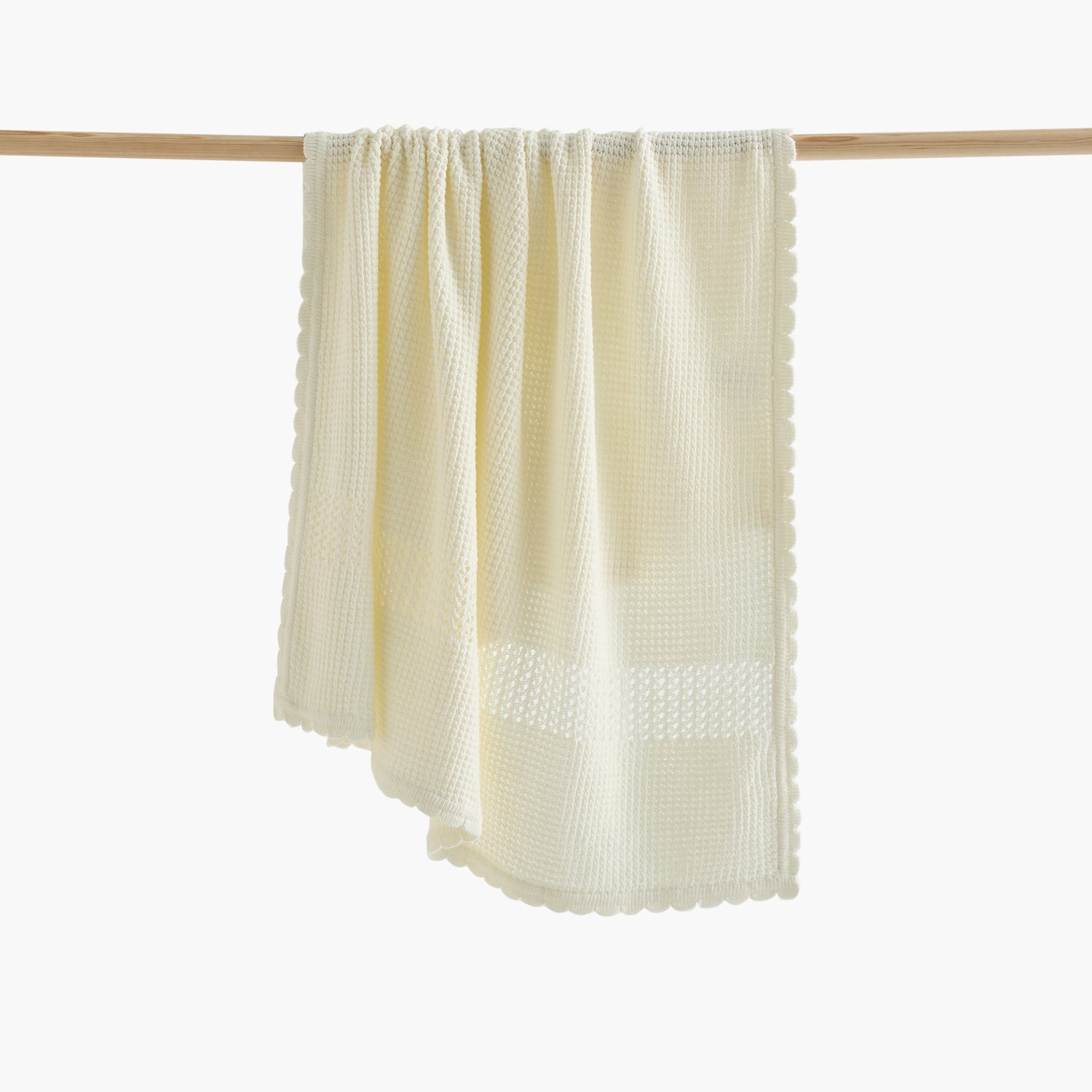 Juniors Knitted Cellular Blanket - HomeBabyNurseryBlankets &amp; SwaddlesBlankets &amp; Quilts