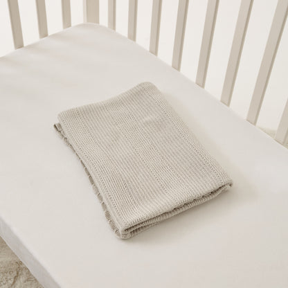 Juniors Knitted Blanket with Scallop Hem - 81x107 cms