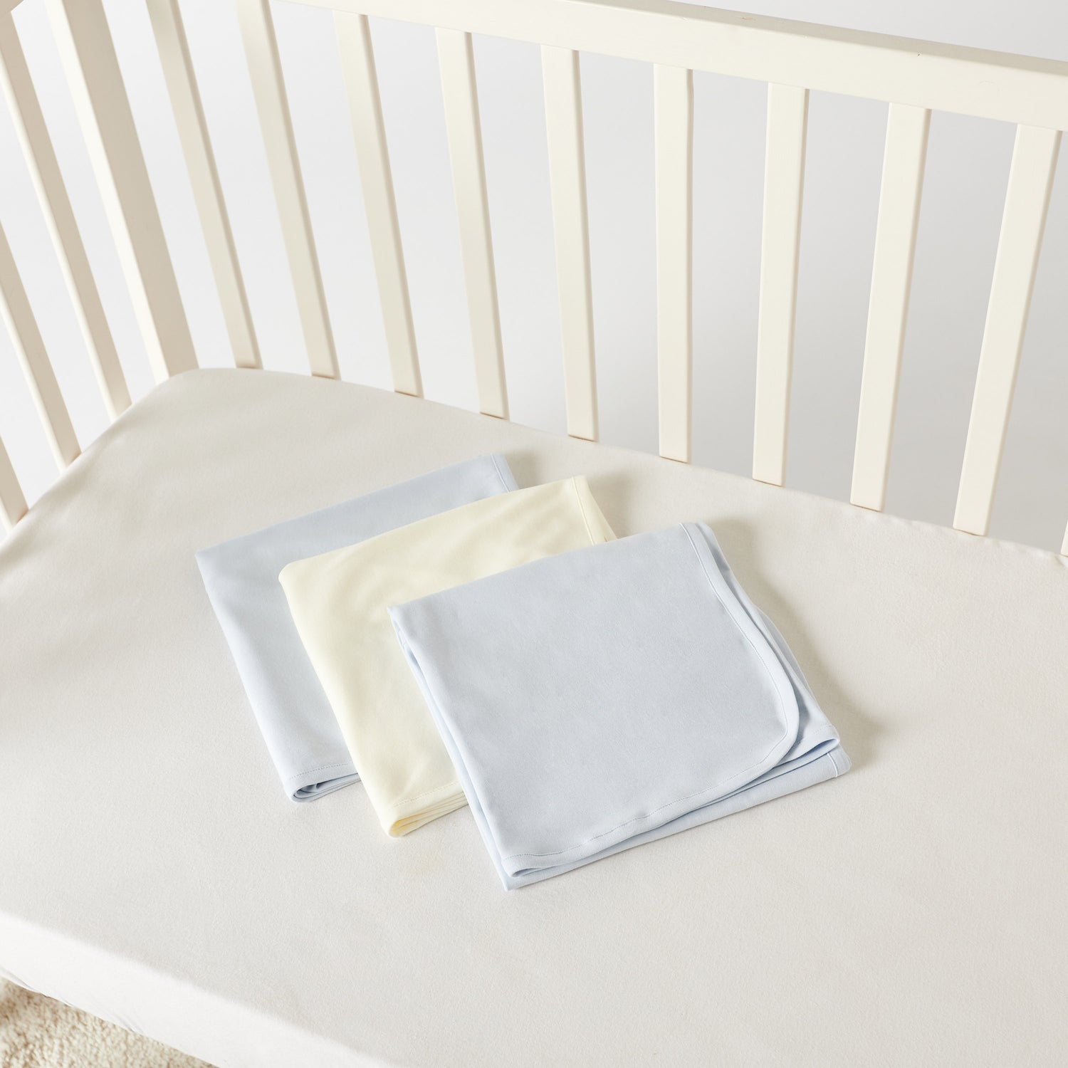 Juniors Solid Receiving Blanket - Set of 3