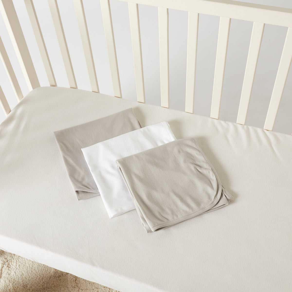 Juniors Solid Receiving Blanket - Set of 3