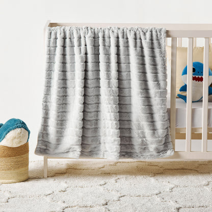Juniors Ribbed Faux Fur Blanket - 100x127 cms - HomeBabyNurseryBlankets &amp; SwaddlesBlankets &amp; Quilts