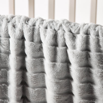 Juniors Ribbed Faux Fur Blanket - 100x127 cms