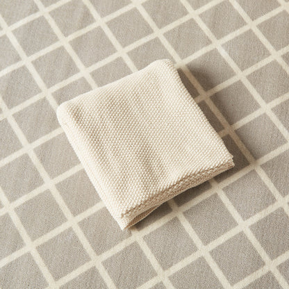 Juniors Solid Knitted Blanket - 100x80 cms