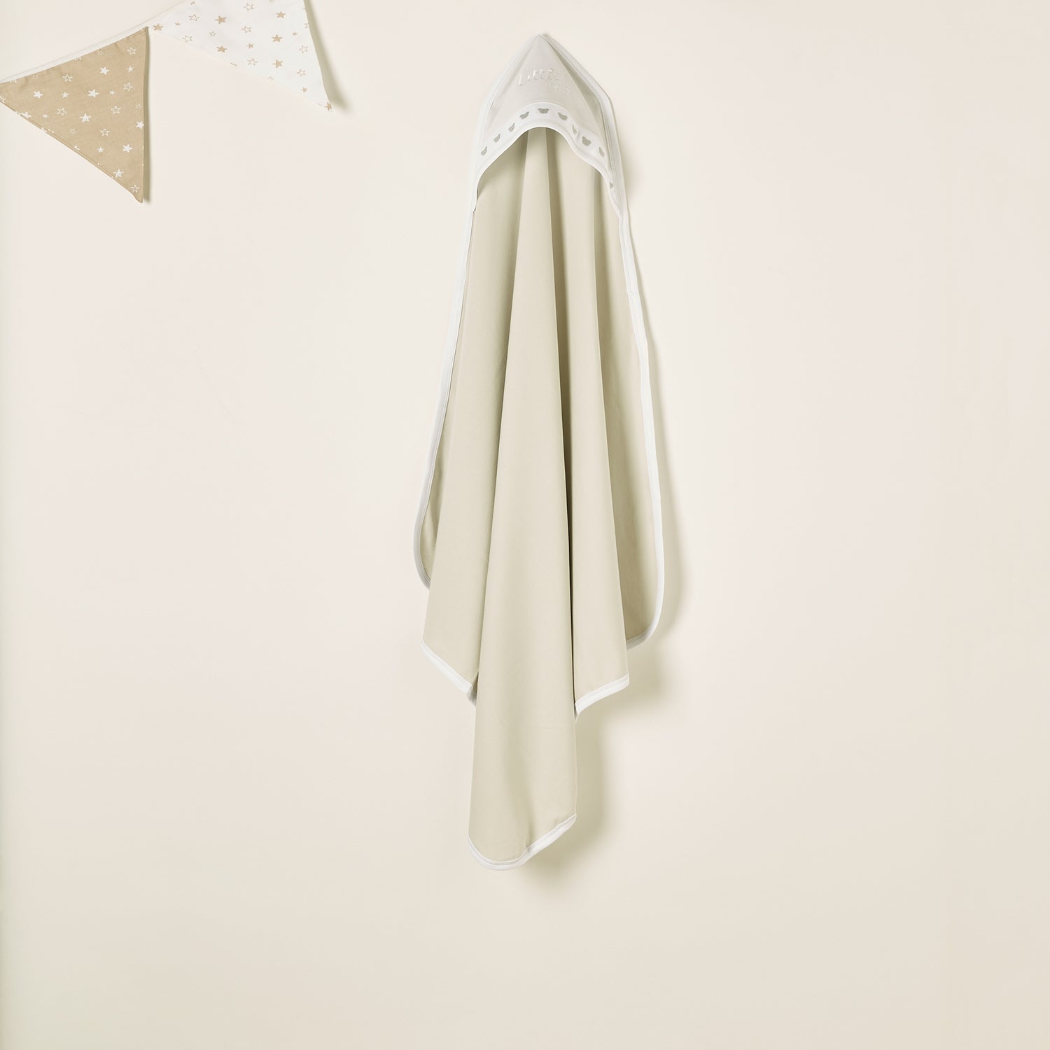 Juniors Embroidered Receiving Blanket with Hood - 80x80 cm - HomeBabyNurseryBlankets &amp; SwaddlesReceiving Blankets