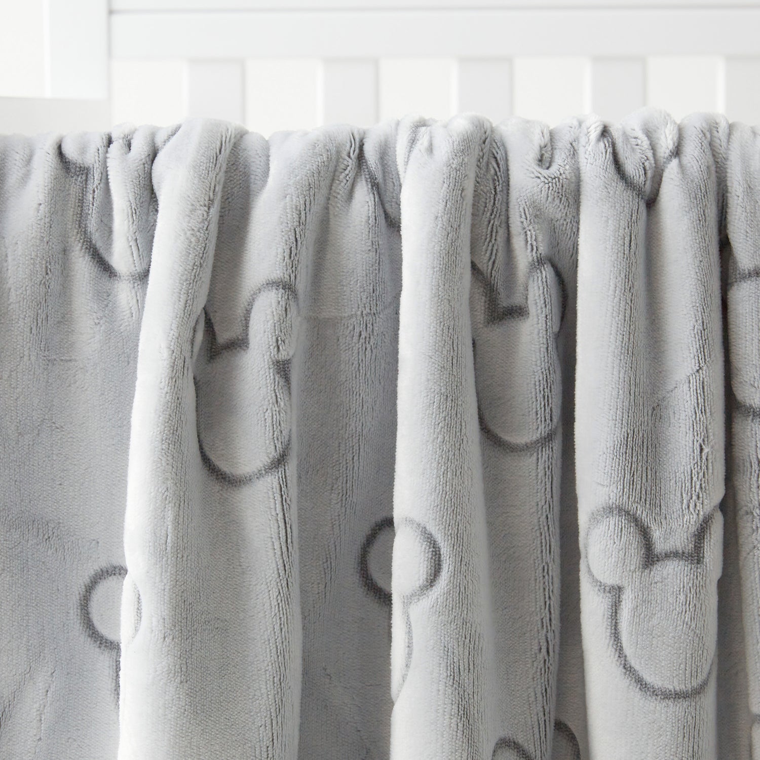Disney Mickey Mouse Detail Flannel Fleece Blanket - 120x140 cm