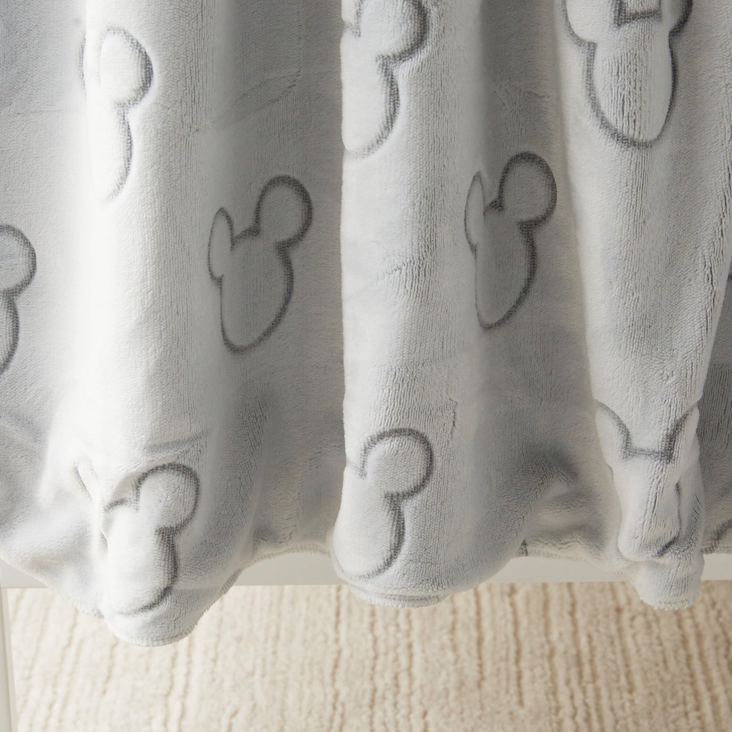 Disney Mickey Mouse Detail Flannel Fleece Blanket - 120x140 cm