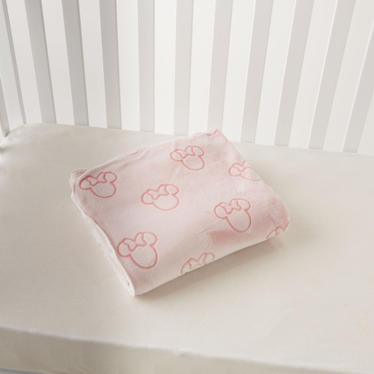 Disney Minnie Mouse Detail Flannel Fleece Blanket - 120x140 cm