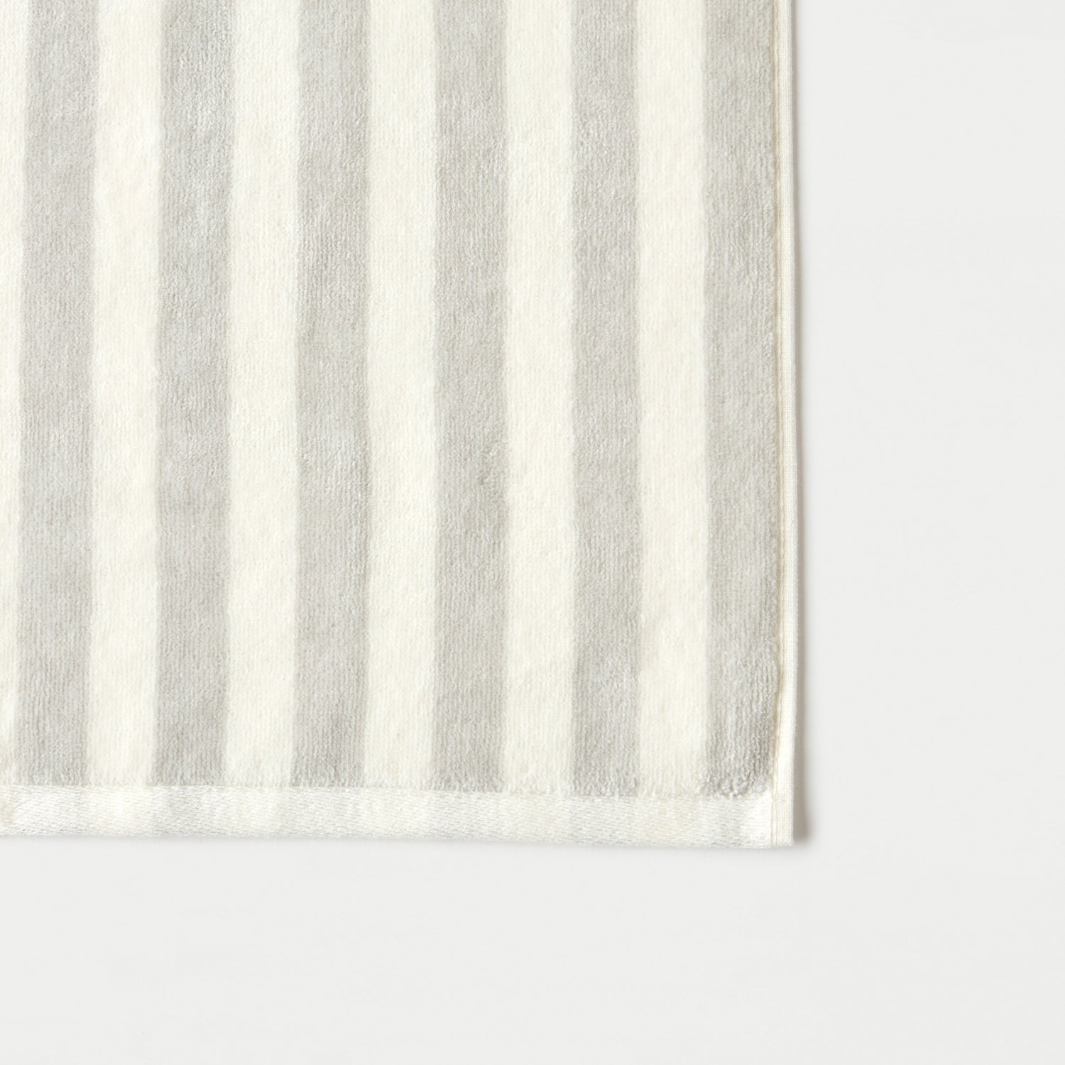 Juniors Striped Hand Towel - 50x90 cm