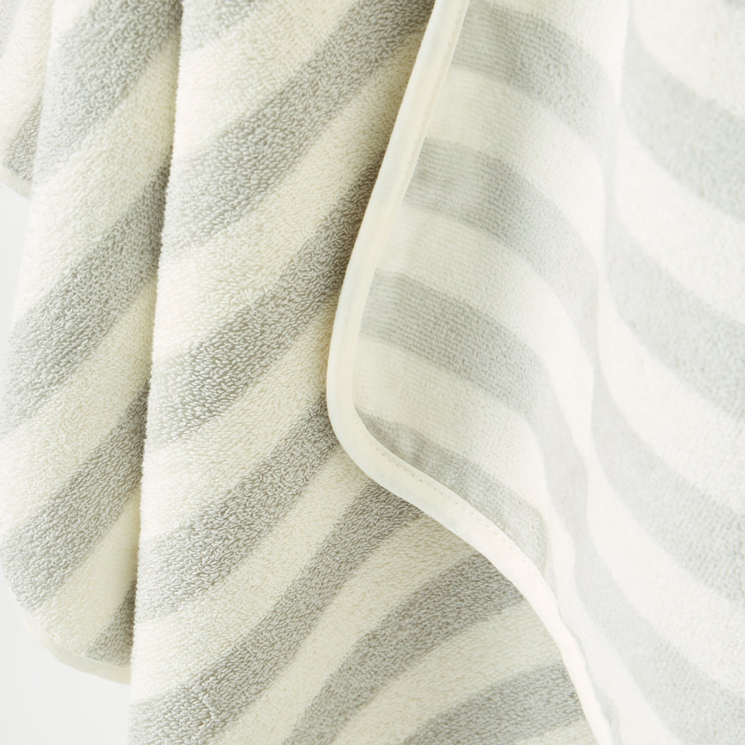 Juniors Striped Hooded Towel - 75x75 cm