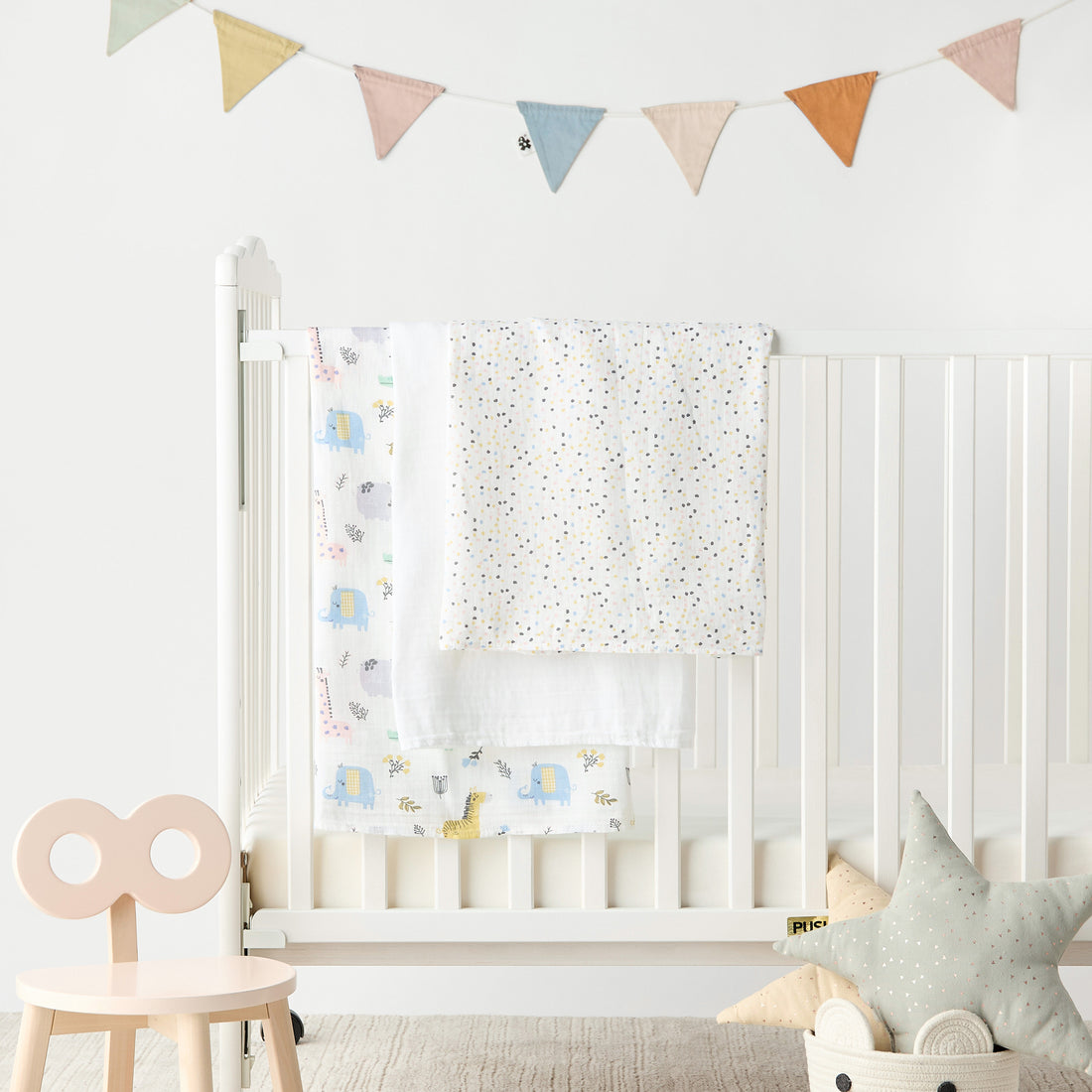 Juniors Printed Muslin Swaddle Blankets - Set of 3 - HomeBabyNurseryBlankets &amp; SwaddlesSwaddles &amp; Sleeping Bags