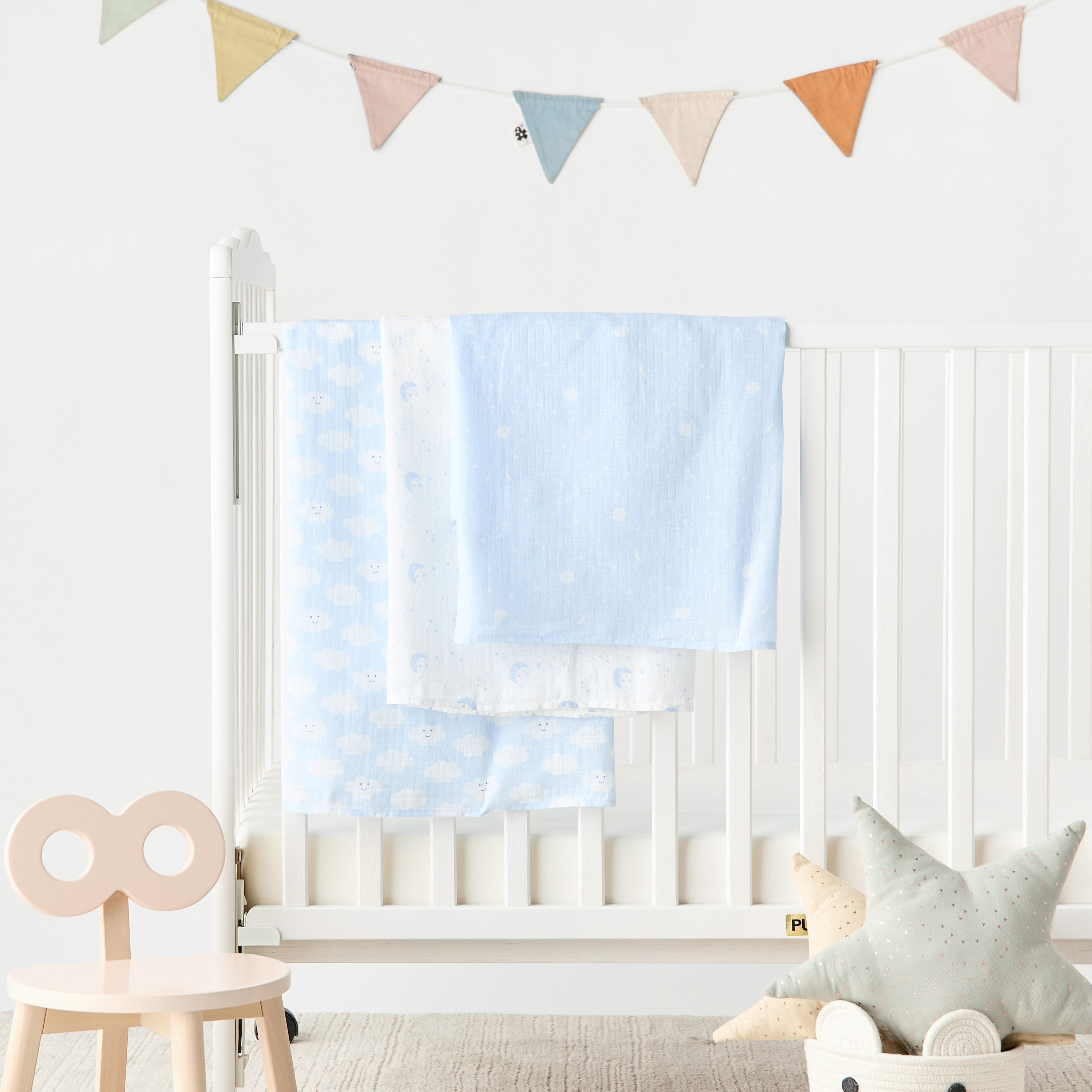 Juniors Printed Muslin Swaddle Blankets - Set of 3 - HomeBabyNurseryBlankets &amp; SwaddlesSwaddles &amp; Sleeping Bags