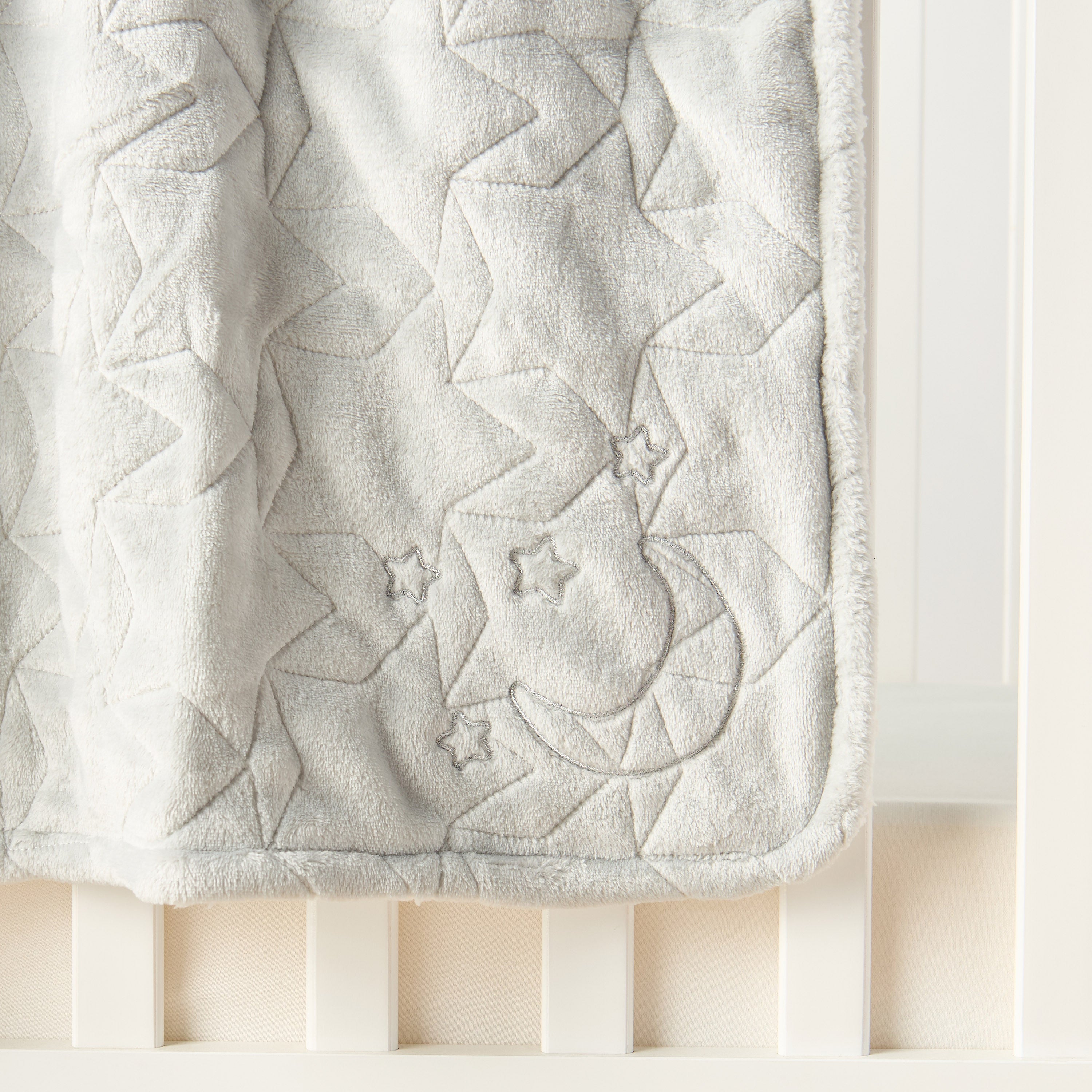 Juniors Star and Moon Embroidered Raschel Blanket - 76x102 cm