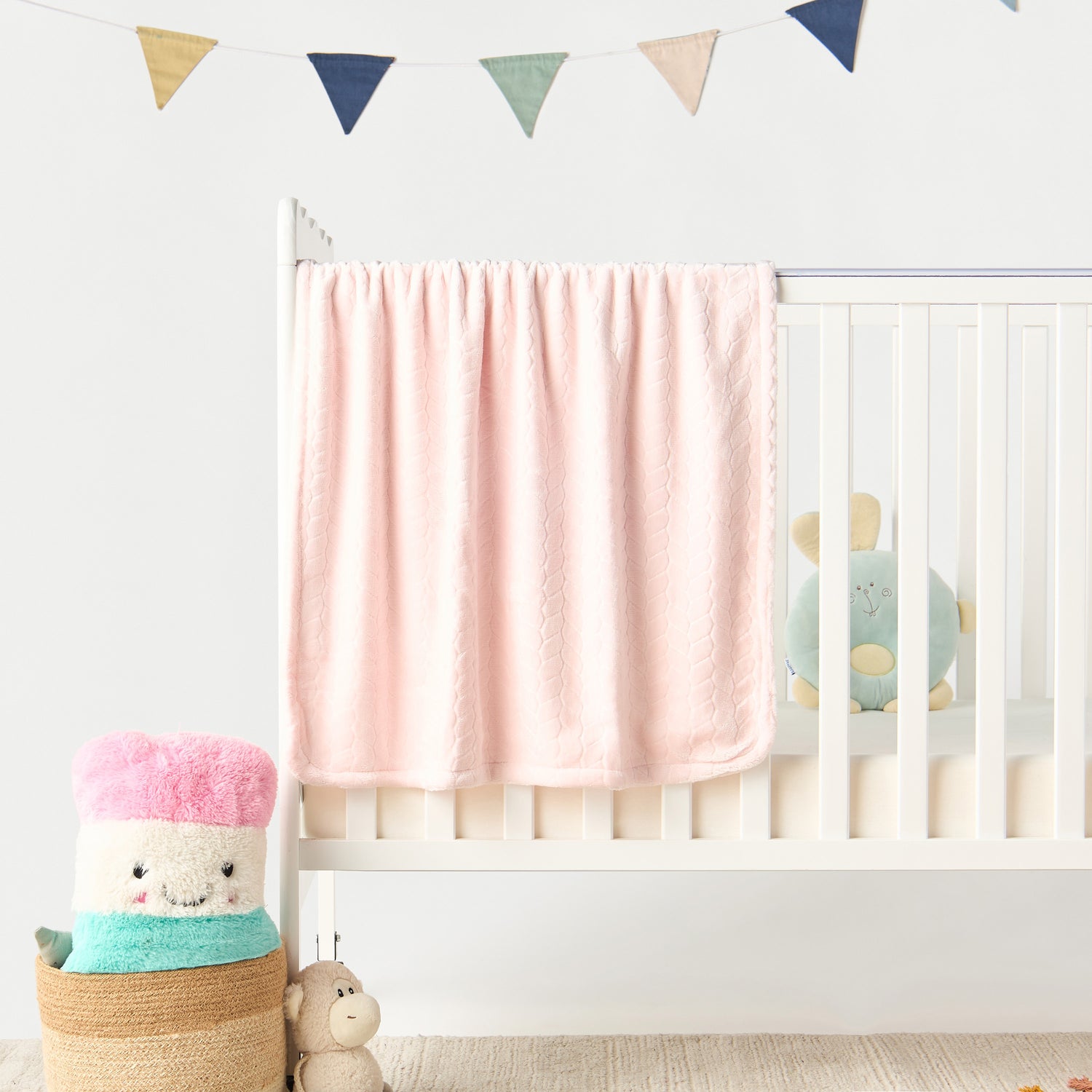 Juniors Textured Flannel Raschel Blanket - 76x102 cm - HomeBabyNurseryBlankets &amp; SwaddlesBlankets &amp; Quilts