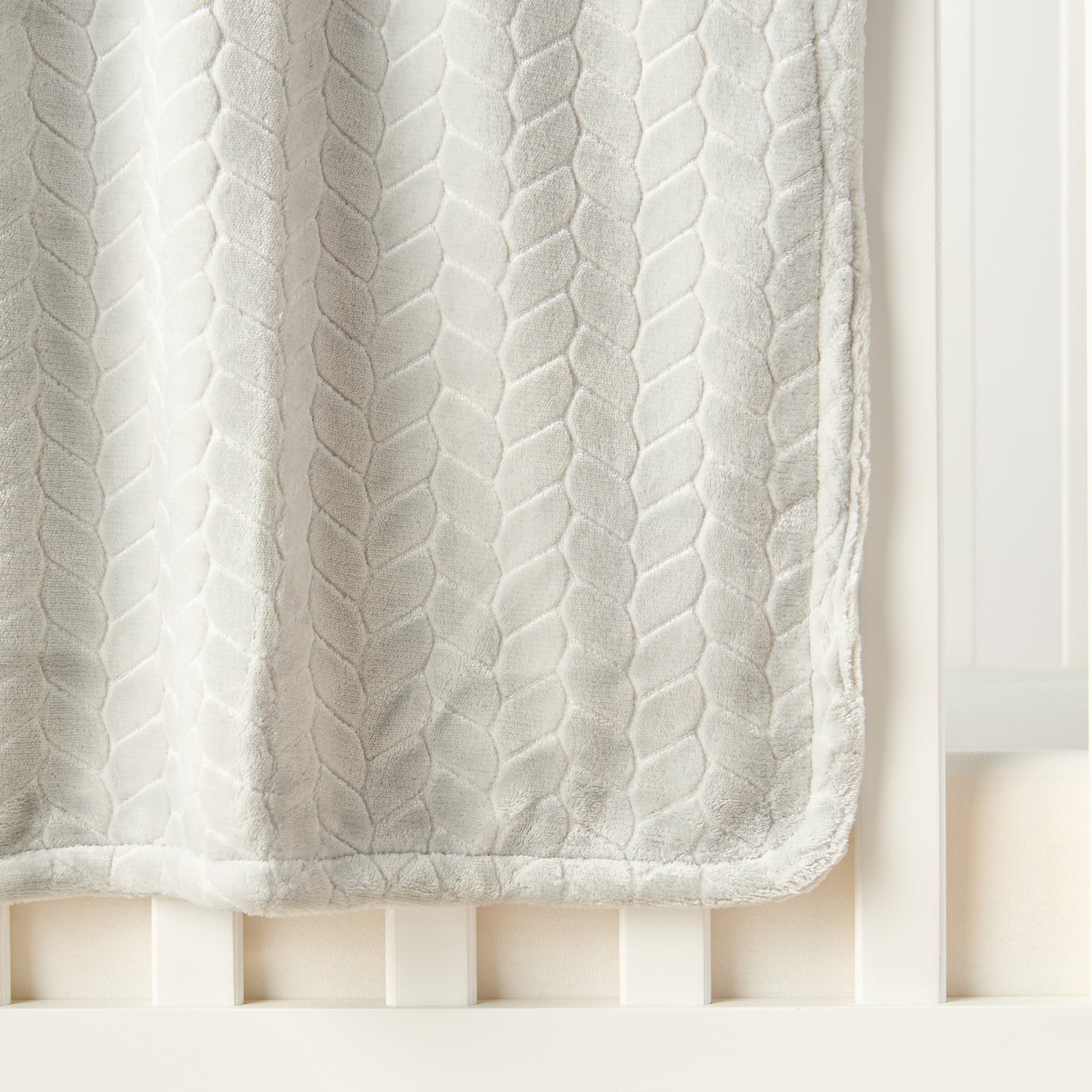 Juniors Textured Flannel Raschel Blanket - 76x102 cm