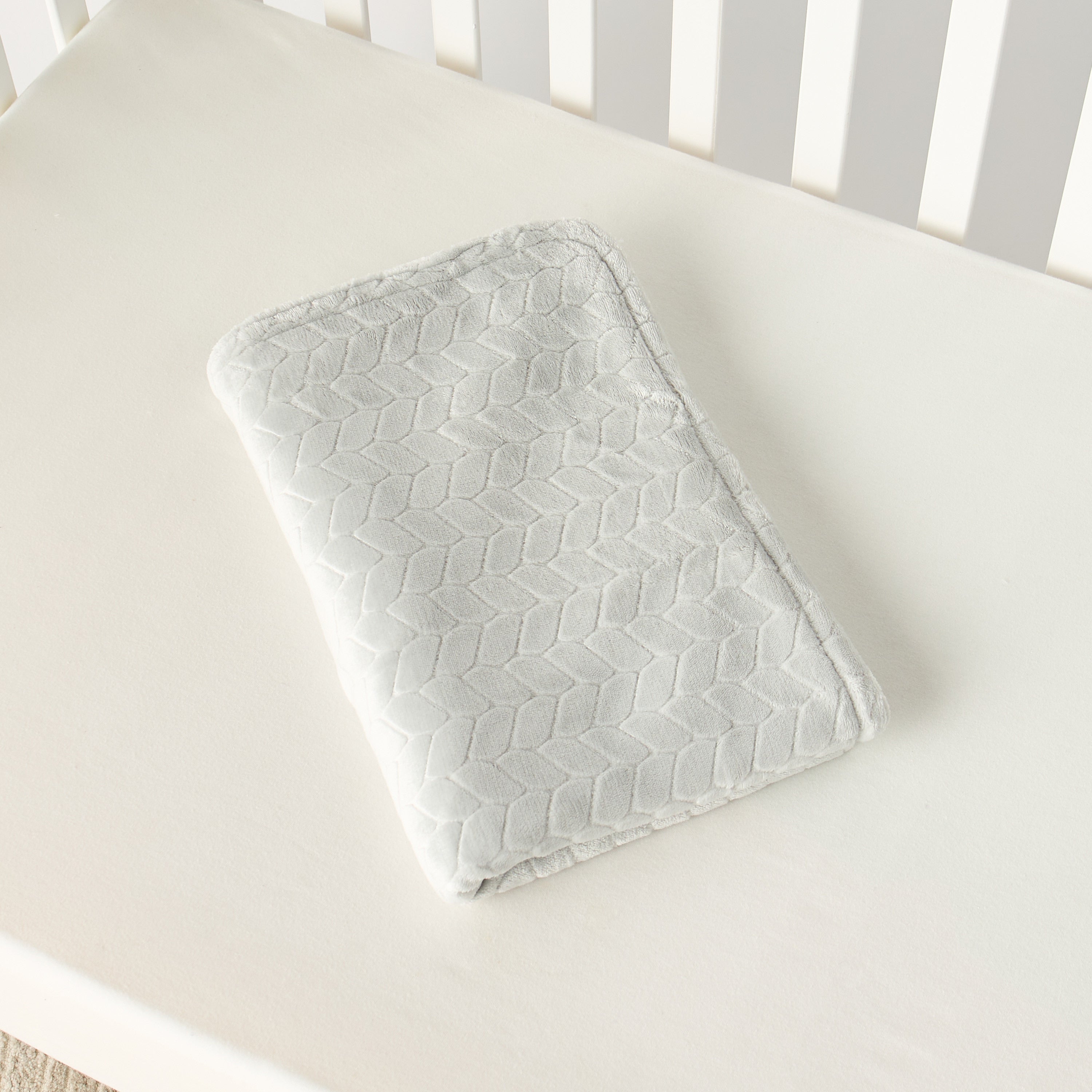 Juniors Textured Flannel Raschel Blanket - 76x102 cm