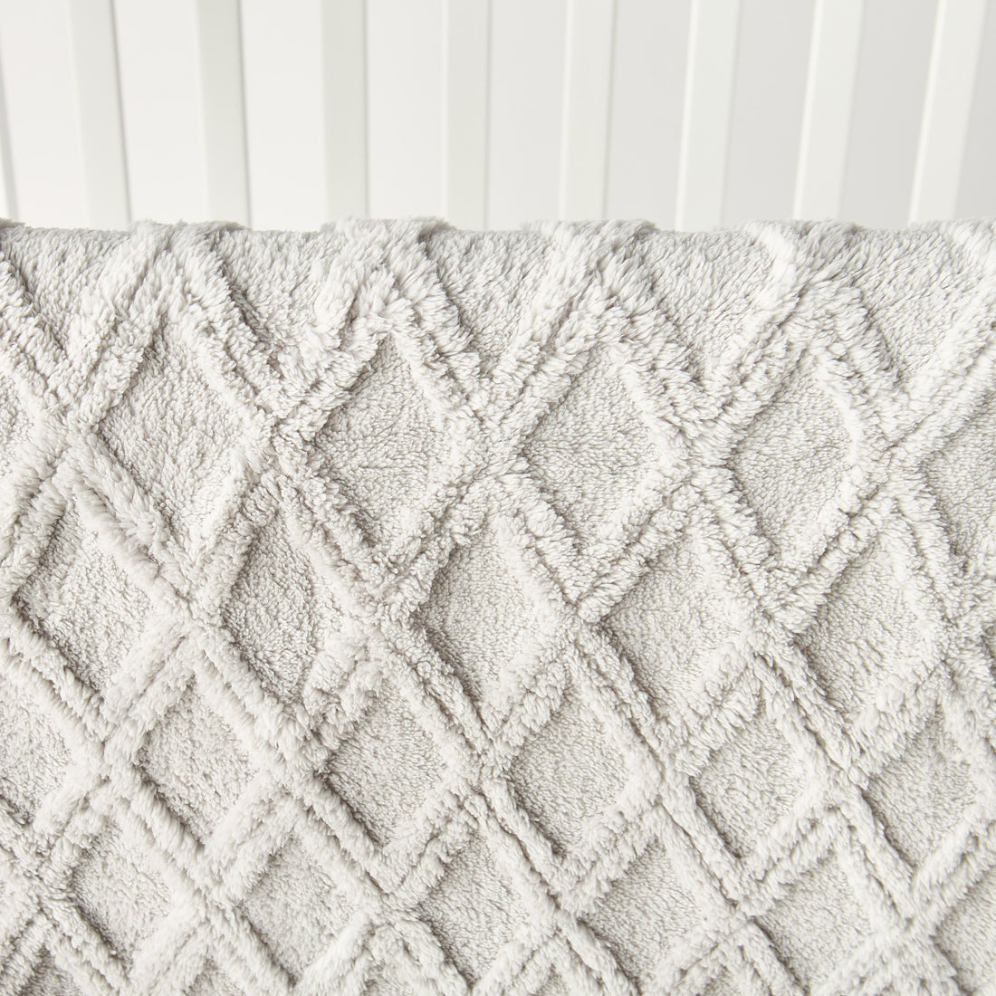 Juniors Textured Raschel Blanket - 76x102 cm