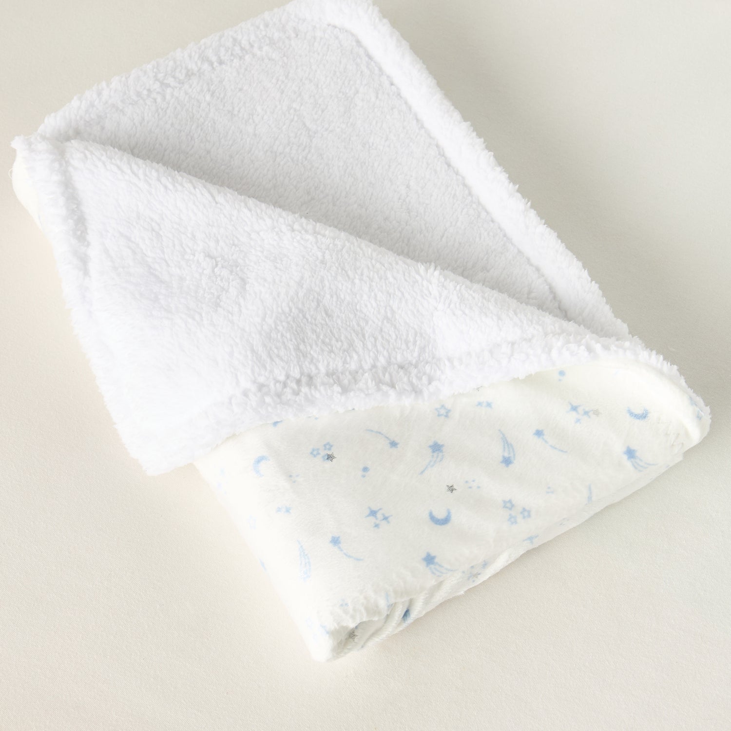 Juniors All-Over Print Velboa Raschel Blanket - 76x102 cm