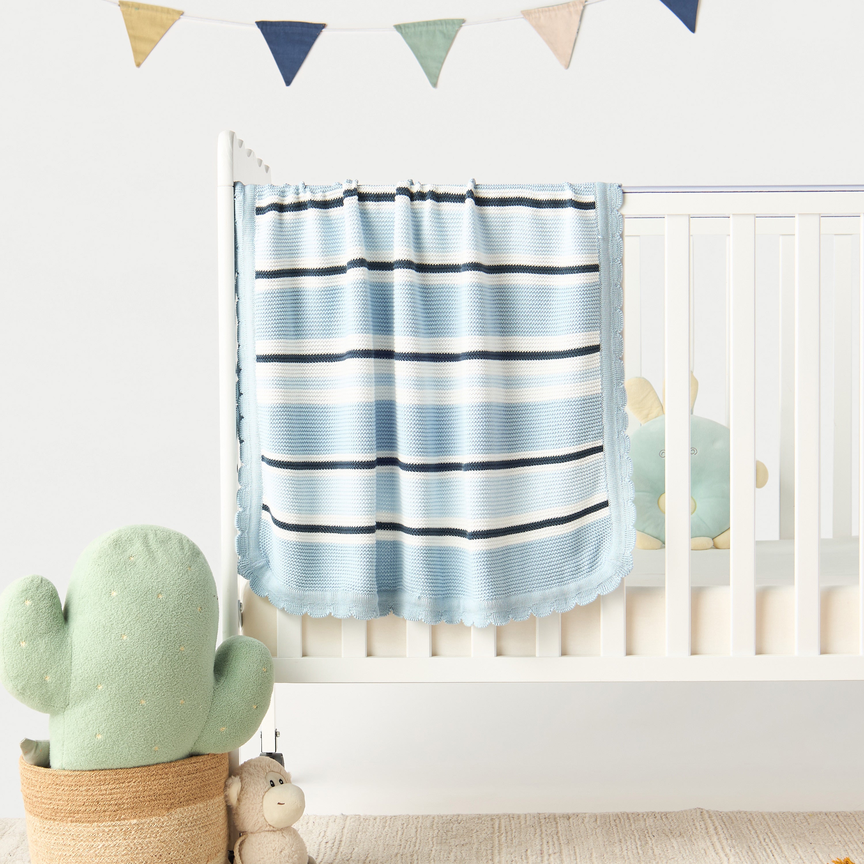 Juniors Striped Knitted Throw Blanket - 79x90 cm - HomeBabyNurseryBlankets &amp; SwaddlesBlankets &amp; Quilts