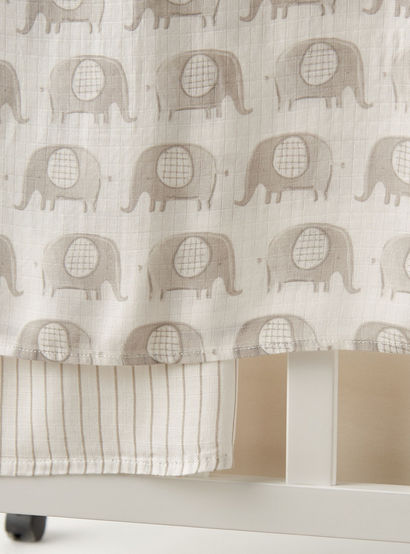 Giggles Printed Muslin Swaddle Blanket - Set of 2-baby-nursery-blanketsandswaddles-swaddlesandsleepingbags-image-3