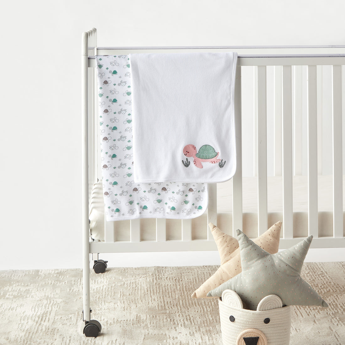 Juniors 2-Piece Turtle Print Receiving Blanket - HomeBabyNurseryBlankets & SwaddlesReceiving Blankets