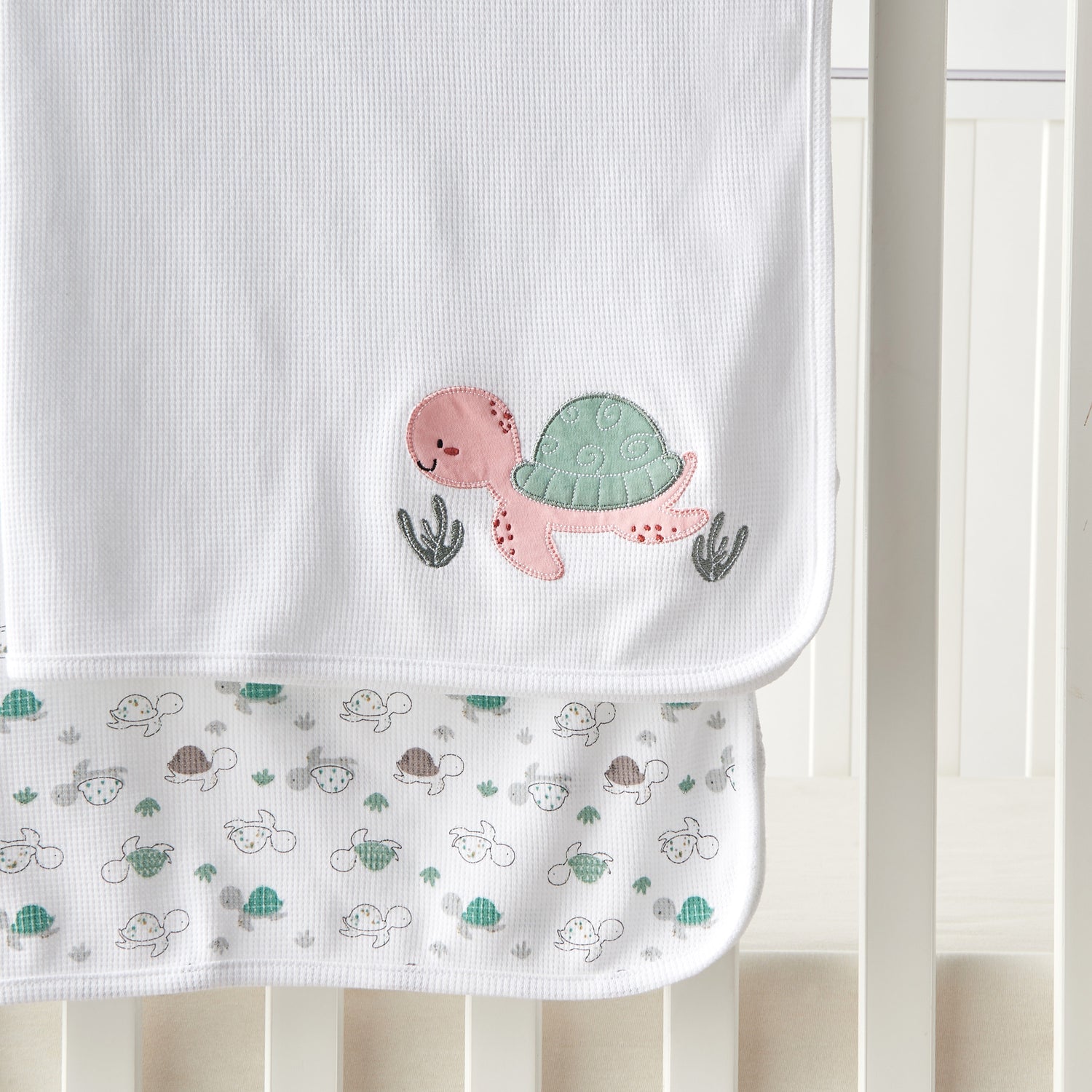 Juniors 2-Piece Turtle Print Receiving Blanket