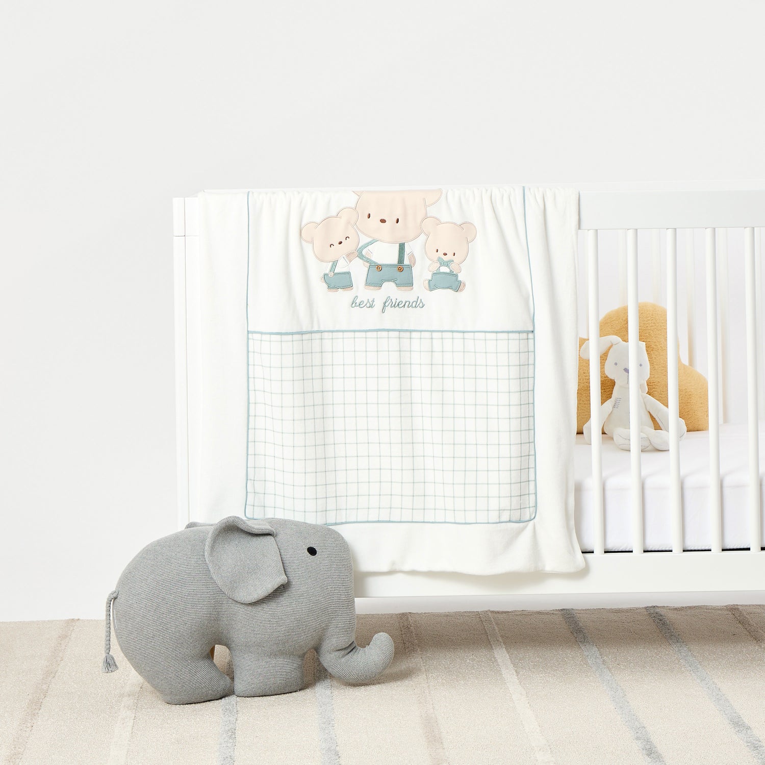 Juniors Applique Detail Raschel Blanket - 76x100 cm - HomeBabyNurseryBlankets &amp; SwaddlesReceiving Blankets