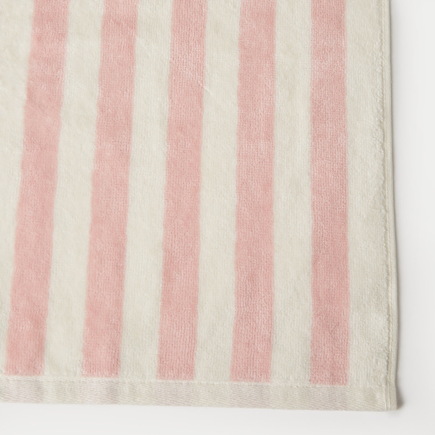 Giggles Striped Bath Towel - 70x140 cm