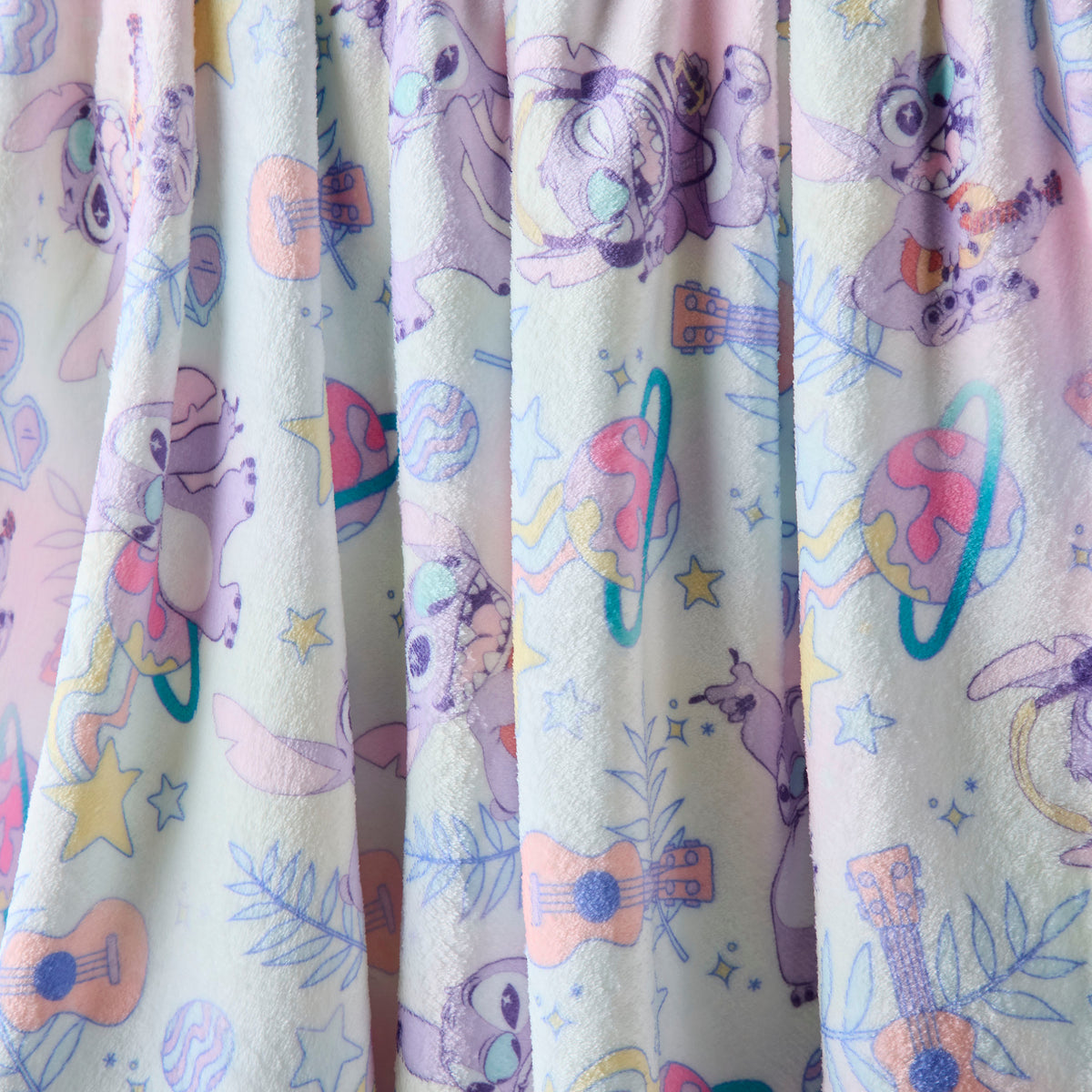 Disney Stitch Print Raschel Blanket - 130x170 cm