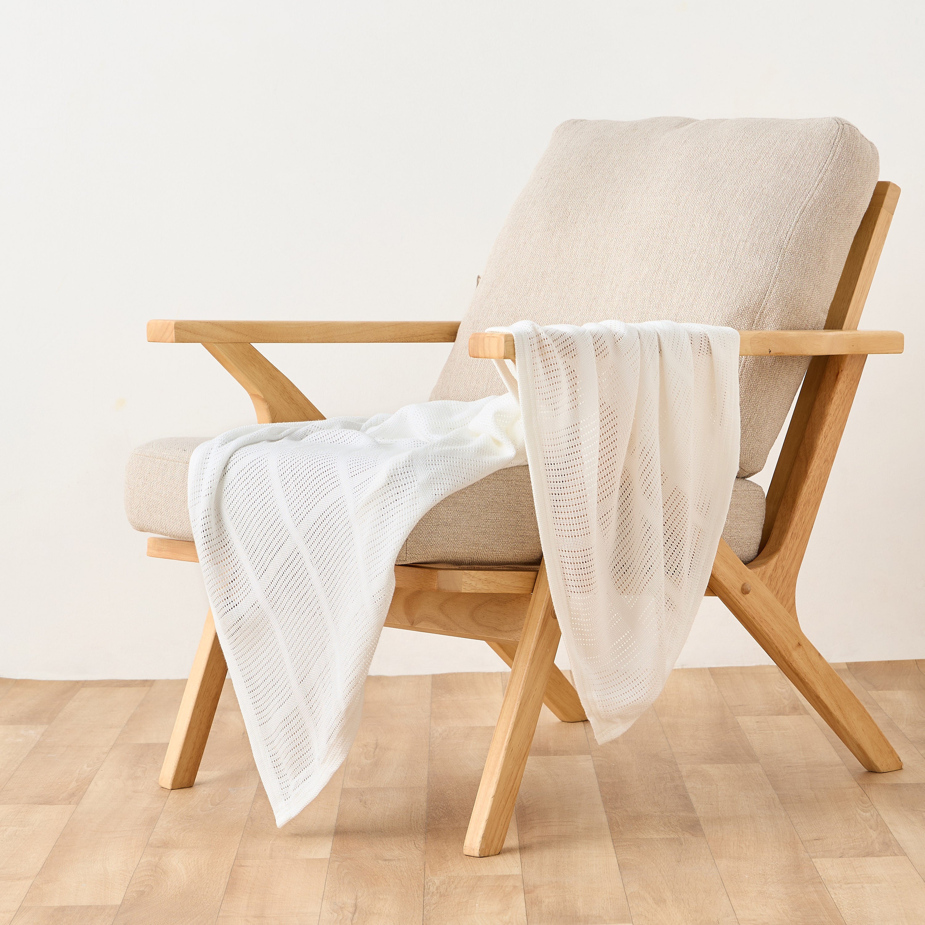 Juniors Blanket with Cellular Knit Design, 80x100 cm