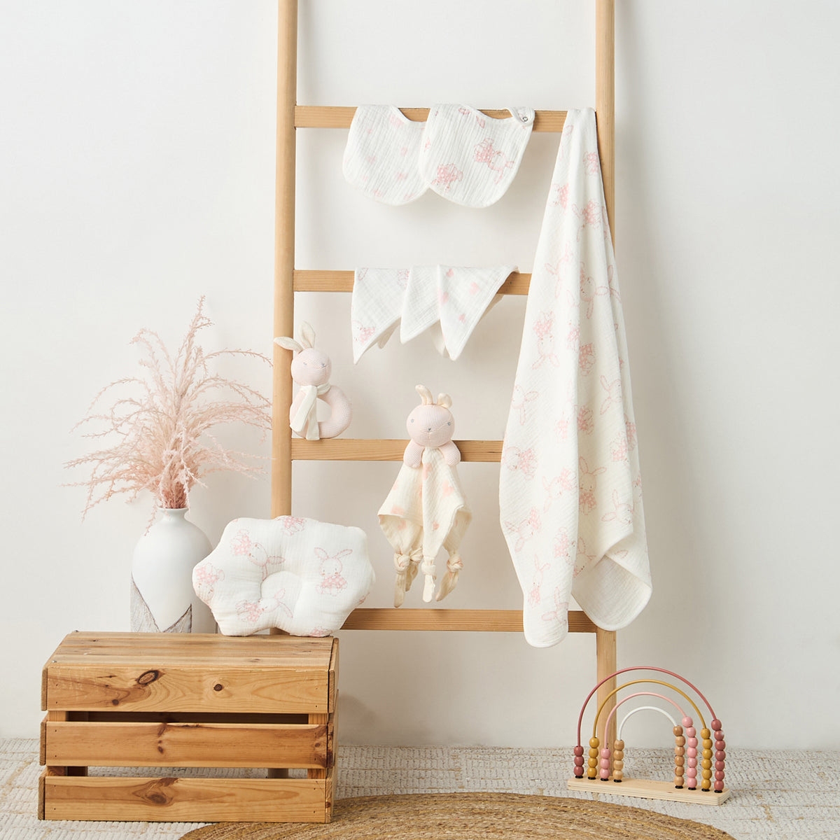 Pack of 9 Juniors Blanket Gift Set