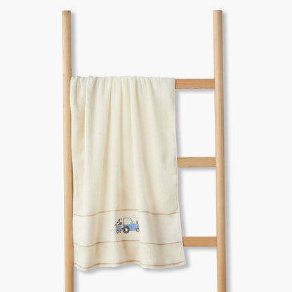 Juniors 120x60 Baby Towel with Farmhouse Embroidery color swatch