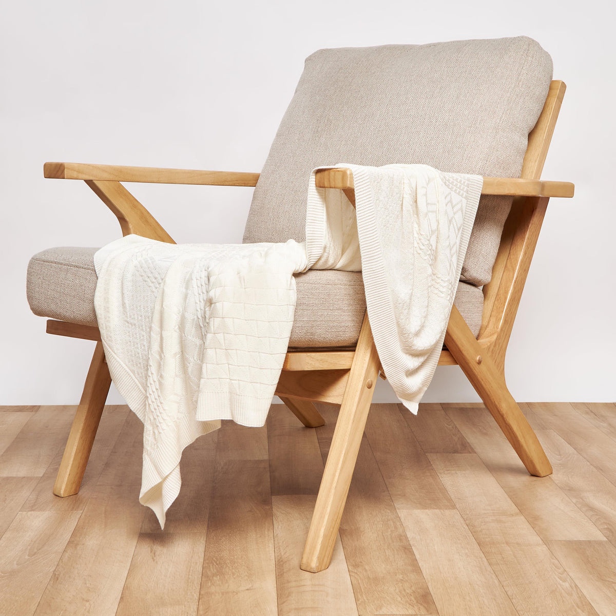 Giggles Receiving Blanket with Texture, 80x110 cm