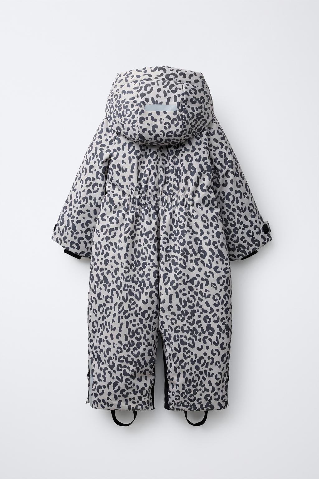 WATER-RESISTANT AND WINDPROOF ANIMAL PRINT JUMPSUIT