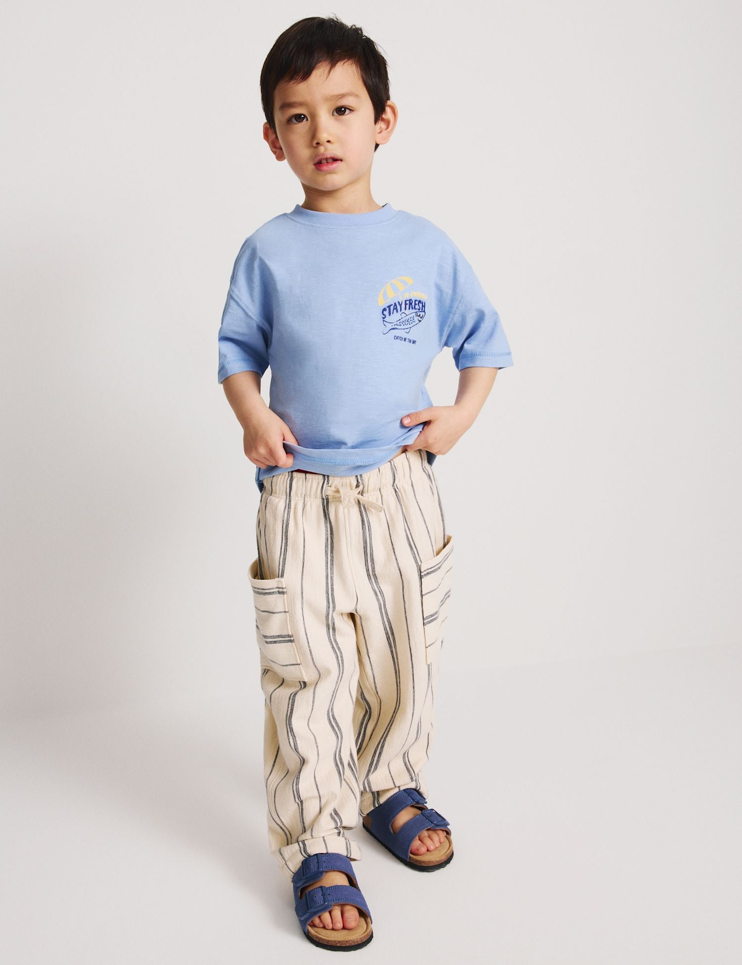 Pure Cotton Fish Graphic T-shirt (2-8 Yrs)