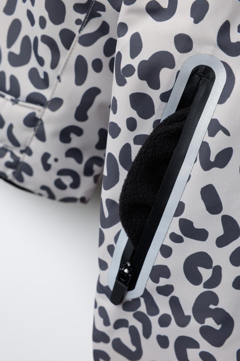 WATER-RESISTANT AND WINDPROOF ANIMAL PRINT JUMPSUIT