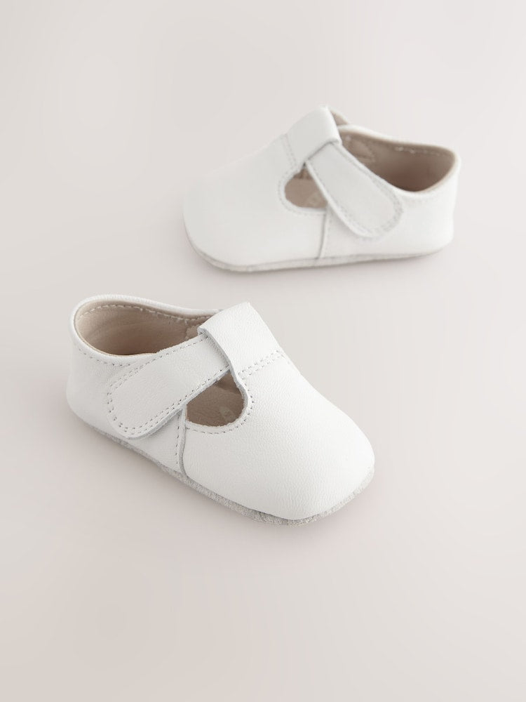 White T-Bar Baby Shoes (0-2mths)