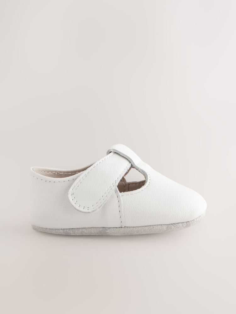 White T-Bar Baby Shoes (0-2mths)