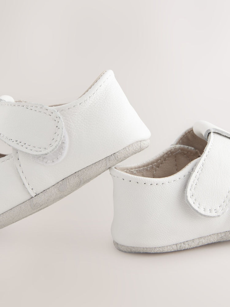 White T-Bar Baby Shoes (0-2mths)